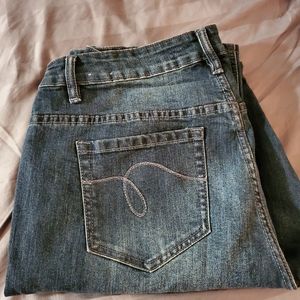 Avenue jeans in washed blue, boot cut, size 18 tall. Brand new, never word.